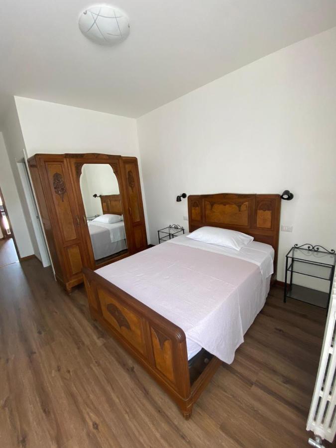B&B Del Corso Castano Primo Extérieur photo